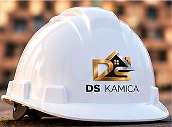 White hard hat with DS Kamica logo